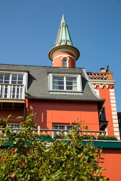 Hotel Restaurant Les Tourelles Le Crotoy Exterior photo